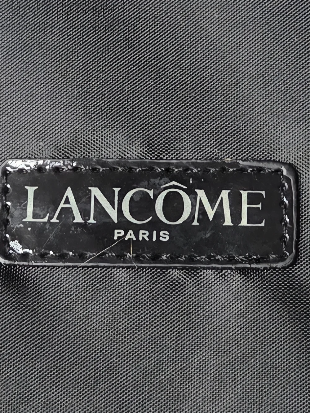 Lancôme Paris 'Le Parisian' Black Croc-Embossed Faux Leather Round Train Case